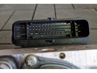 bontott MASERATI GHIBLI ABS Kocka