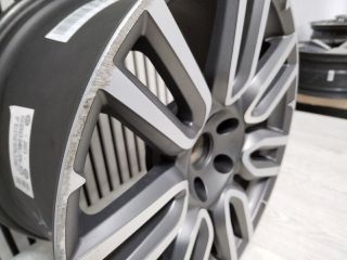 bontott MASERATI GHIBLI Alufelni (1 db)