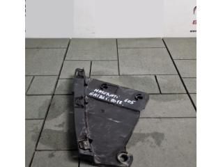 bontott MASERATI GHIBLI Bal Fényszóró Tartó