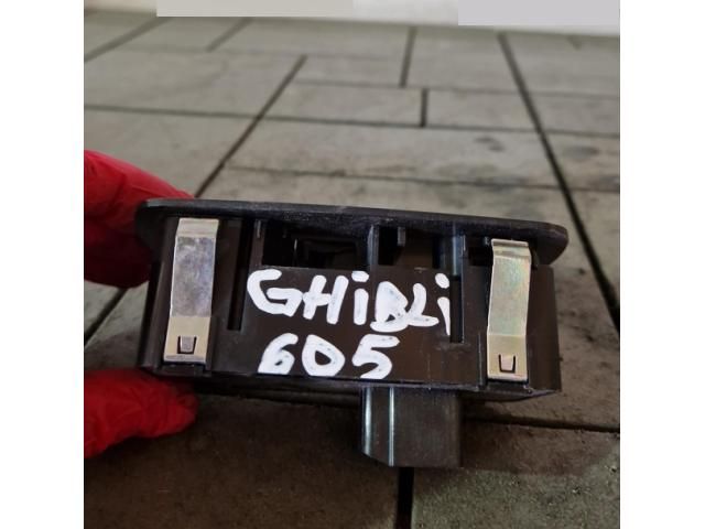 bontott MASERATI GHIBLI Jobb első Ablakemelő Kapcsoló