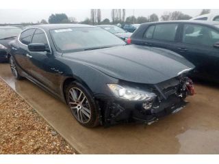 bontott MASERATI GHIBLI Jobb hátsó Sárvédő