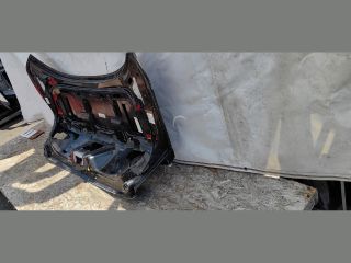 bontott MASERATI GRAN TURISMO Csomagtérajtó (Üres lemez)