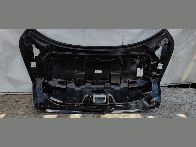 bontott MASERATI GRAN TURISMO Csomagtérajtó (Üres lemez)