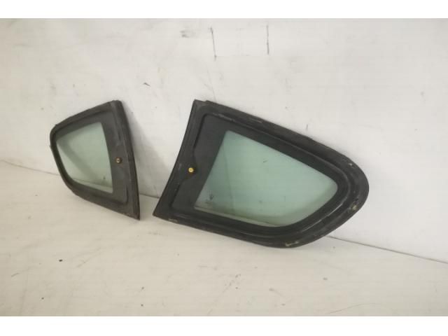 bontott MASERATI GRAN TURISMO Jobb hátsó Fixüveg (Ajtóban)