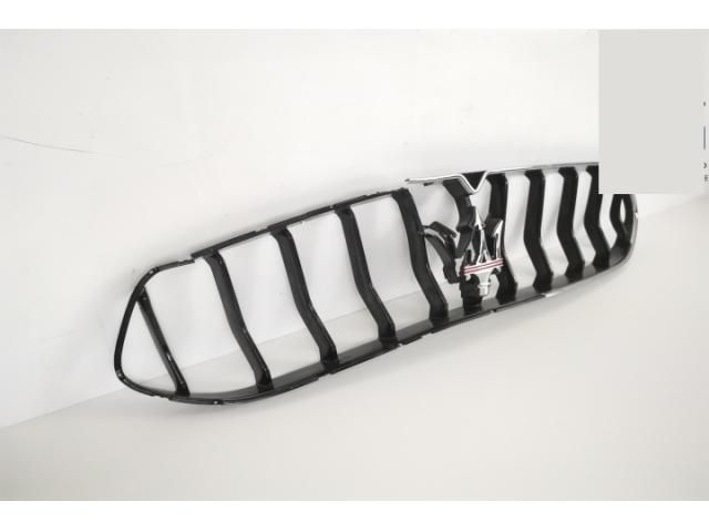 bontott MASERATI GRANCABRIO Hűtőrács