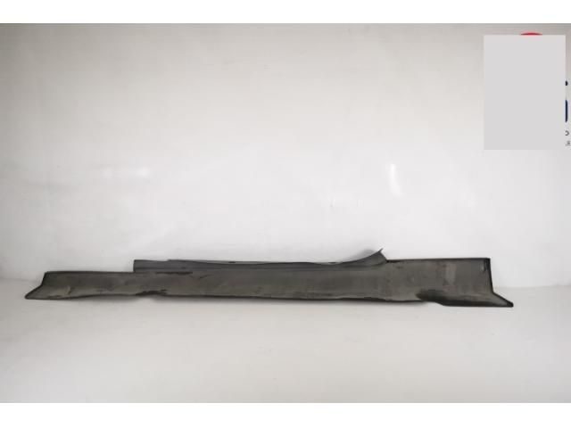 bontott MASERATI GRANCABRIO Jobb Küszöb