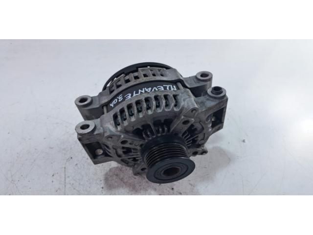 bontott MASERATI LEVANTE Generátor