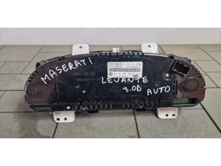 bontott MASERATI LEVANTE Kilométeróra