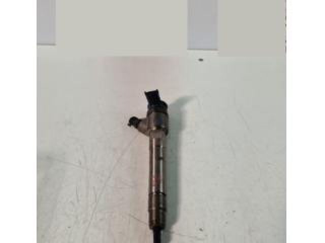 bontott MASERATI LEVANTE Porlasztó (1 db)