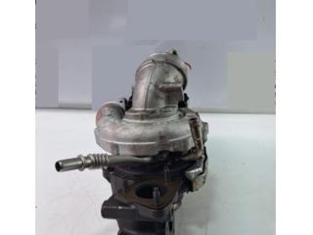 bontott MASERATI LEVANTE Turbó