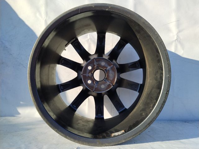 bontott MASERATI LEVANTE Alufelni (1 db)