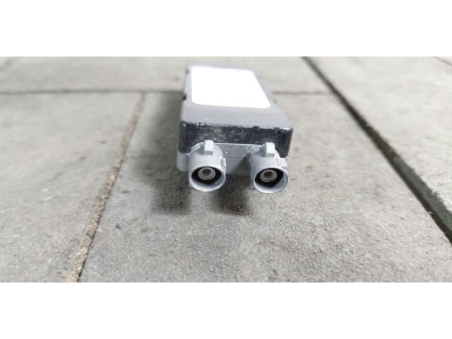 bontott MASERATI LEVANTE Antenna Erősítő