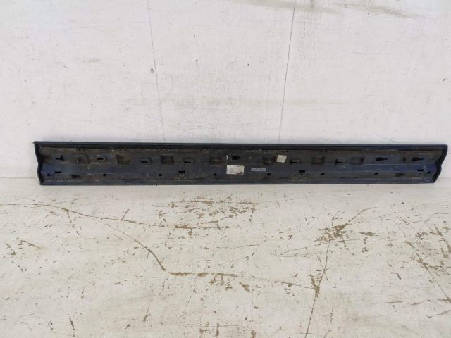 bontott MASERATI LEVANTE Bal első Ajtó Díszléc