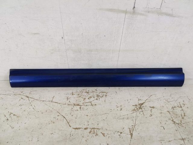 bontott MASERATI LEVANTE Bal első Ajtó Díszléc