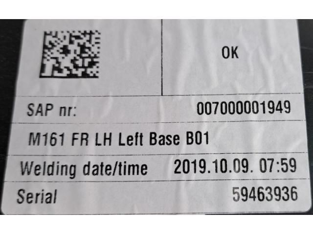 bontott MASERATI LEVANTE Bal első Ajtó Kárpit