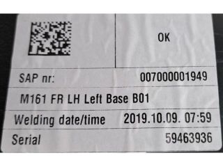 bontott MASERATI LEVANTE Bal első Ajtó Kárpit