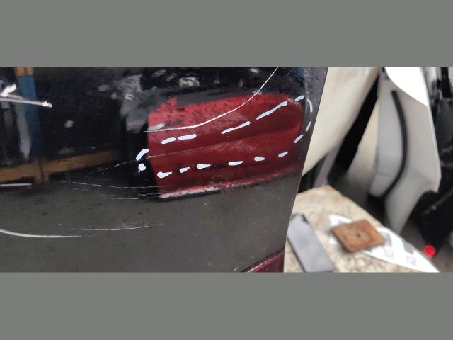 bontott MASERATI LEVANTE Bal első Ajtó (Üres lemez)