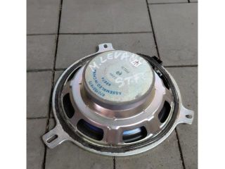 bontott MASERATI LEVANTE Bal első Hangszóró