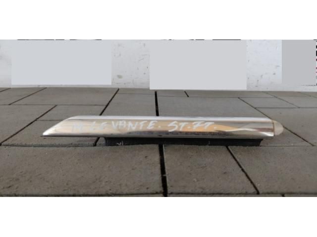 bontott MASERATI LEVANTE Bal első Vízlehúzó Gumicsík