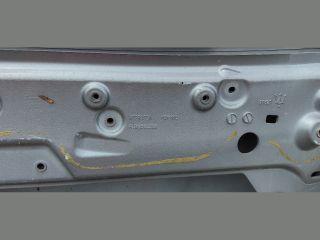 bontott MASERATI LEVANTE Bal hátsó Ajtó (Üres lemez)