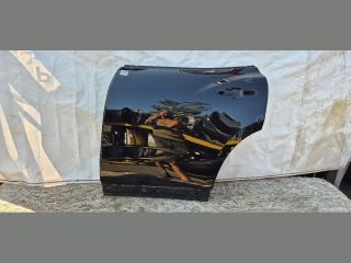 bontott MASERATI LEVANTE Bal hátsó Ajtó (Üres lemez)