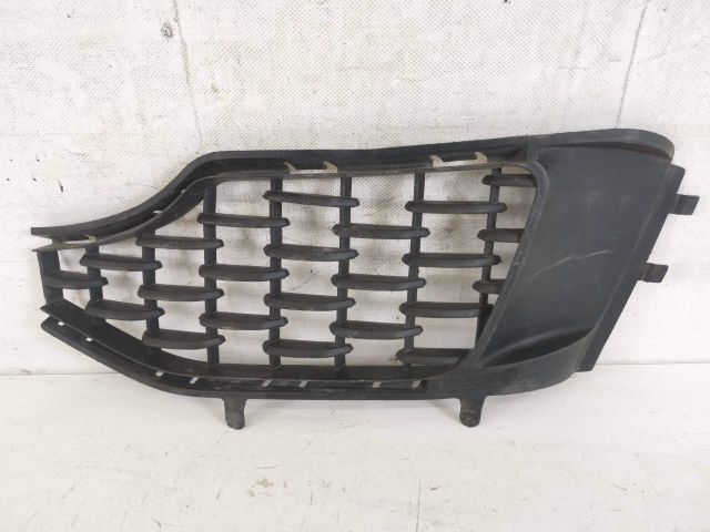 bontott MASERATI LEVANTE Bal Ködzárófény Keret