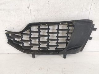 bontott MASERATI LEVANTE Bal Ködzárófény Keret