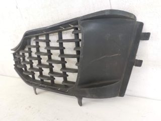 bontott MASERATI LEVANTE Bal Ködzárófény Keret