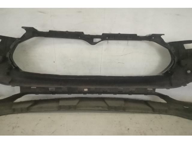 bontott MASERATI LEVANTE Első Lökhárító (Részeivel)