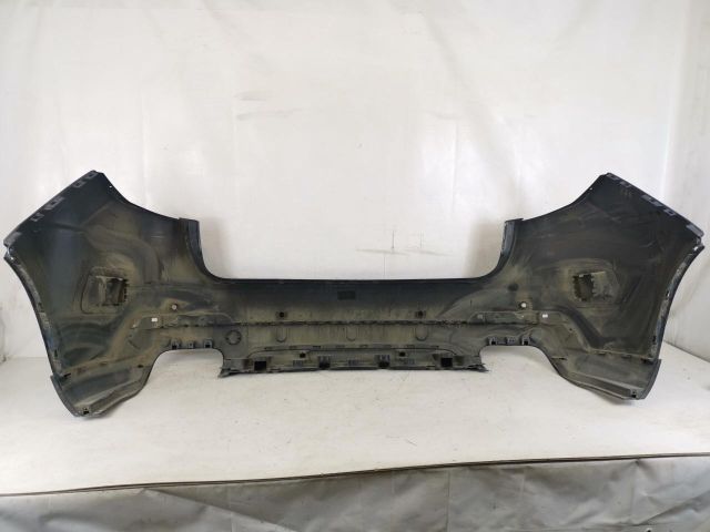 bontott MASERATI LEVANTE Hátsó Lökhárító (Részeivel)