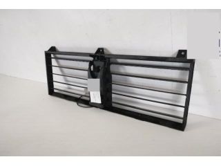 bontott MASERATI LEVANTE Hűtő Légterelő