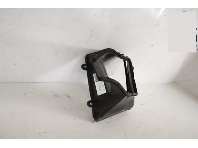 bontott MASERATI LEVANTE Intercooler Légterelő