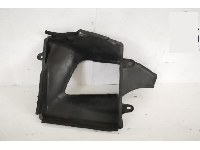 bontott MASERATI LEVANTE Intercooler Légterelő