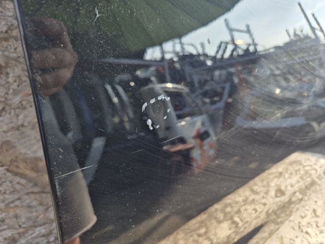 bontott MASERATI LEVANTE Jobb első Ajtó (Üres lemez)