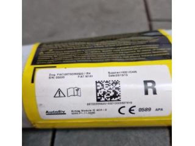 bontott MASERATI LEVANTE Jobb Fejlégzsák