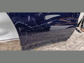 bontott MASERATI LEVANTE Jobb hátsó Ajtó (Üres lemez)