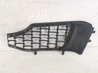 bontott MASERATI LEVANTE Jobb Ködlámpa Rács