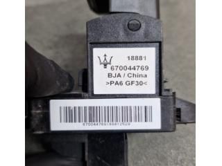 bontott MASERATI LEVANTE Kézifék Kapcsoló