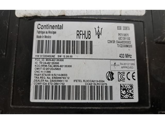 bontott MASERATI LEVANTE Kulcs Nélküli Nyitás Jeladó