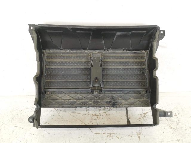 bontott MASERATI LEVANTE Vízhűtő Radiátor Tartó