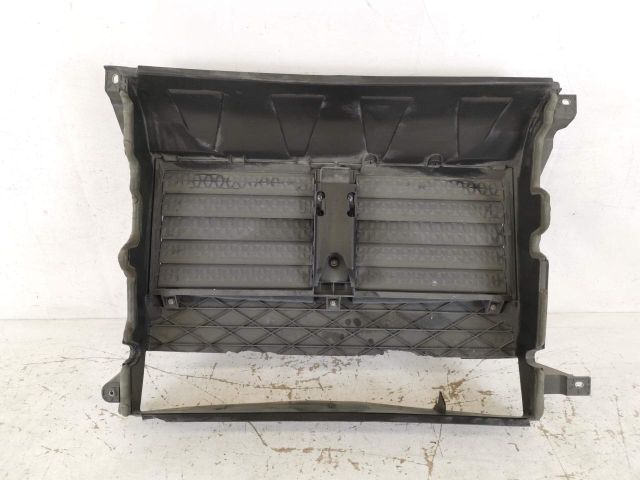 bontott MASERATI LEVANTE Vízhűtő Radiátor Tartó