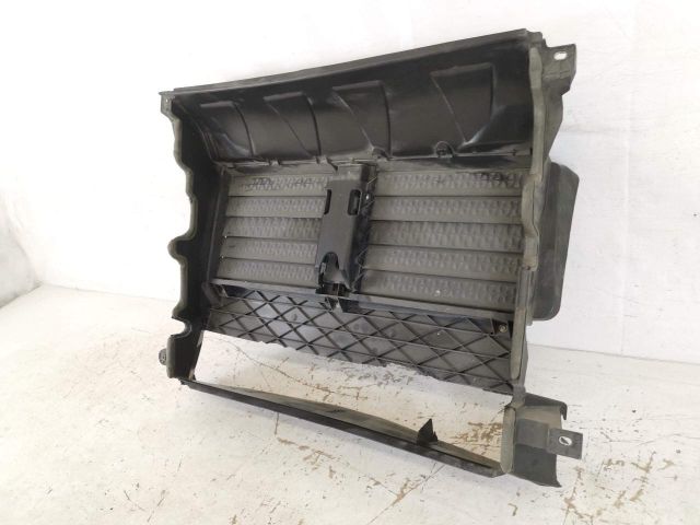 bontott MASERATI LEVANTE Vízhűtő Radiátor Tartó