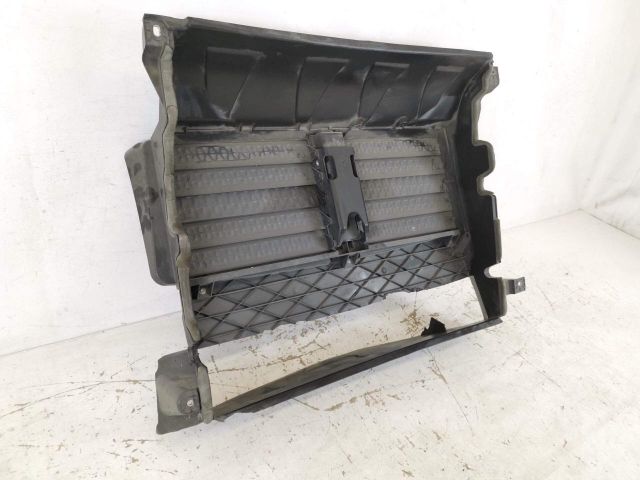 bontott MASERATI LEVANTE Vízhűtő Radiátor Tartó