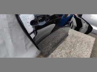 bontott MASERATI QUATTROPORTE Jobb hátsó Ajtó (Üres lemez)