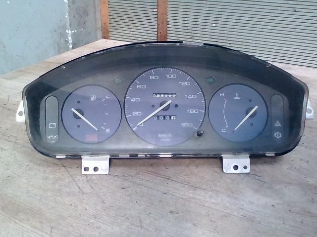 bontott MAZDA 121 Kilométeróra