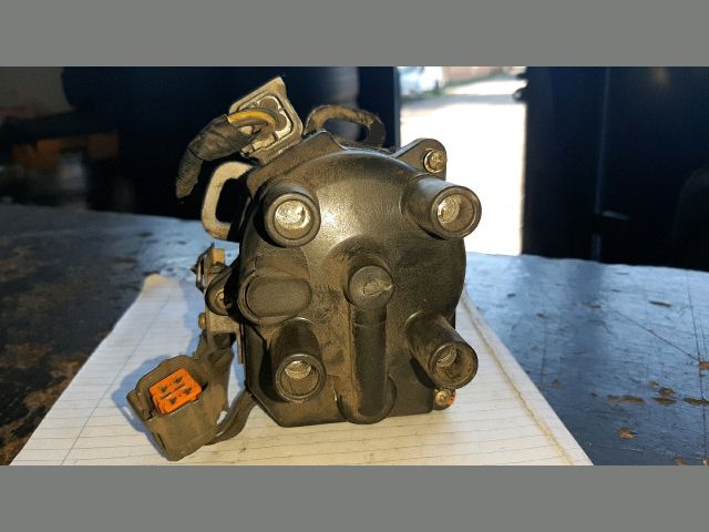 bontott MAZDA 121 Gyújtáselosztó