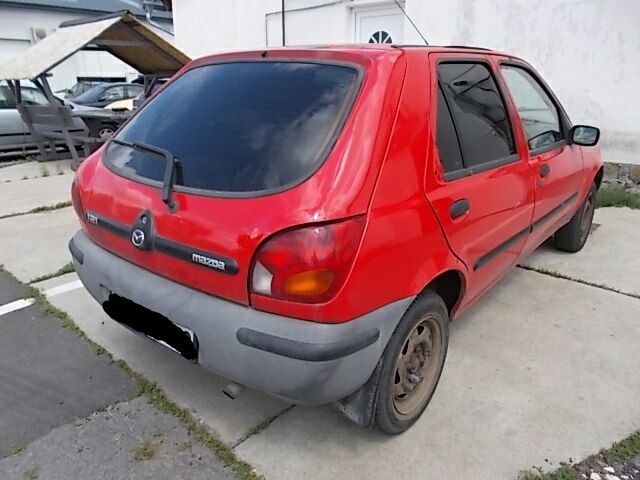 bontott MAZDA 121 Önindító