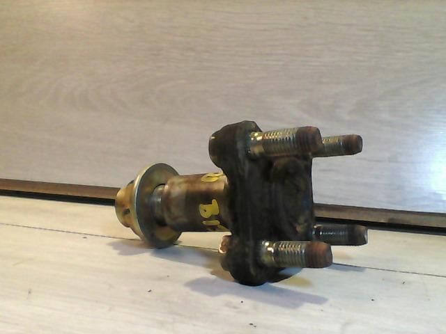 bontott MAZDA 121 Hátsó Tengelycsonk