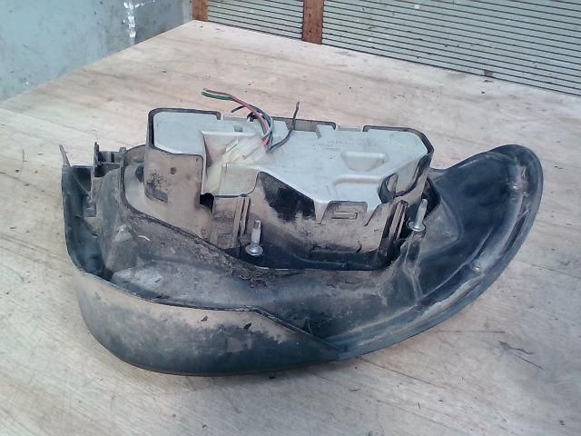 bontott MAZDA 121 Jobb Hátsó Lámpa