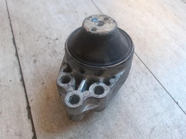 bontott MAZDA 2 Motor Tartó Bak (Fém)